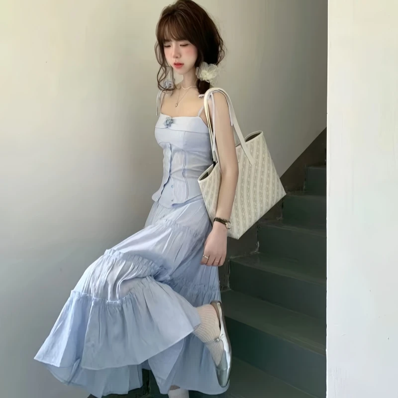 2025夏装搭配一整套舒适蓝色吊带背心上衣半身裙盐系轻熟两件套装