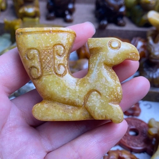 蛇纹石玉未镶嵌颈饰19