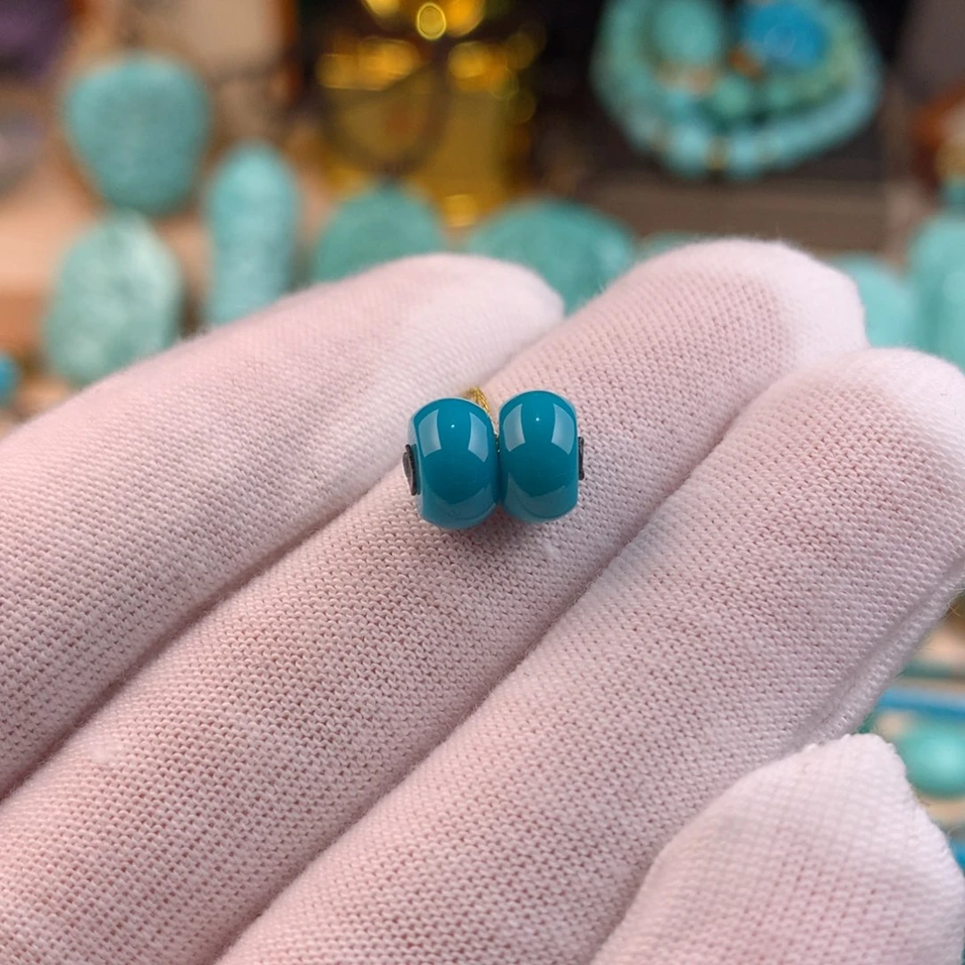 绿松石未镶嵌对珠卡7.5