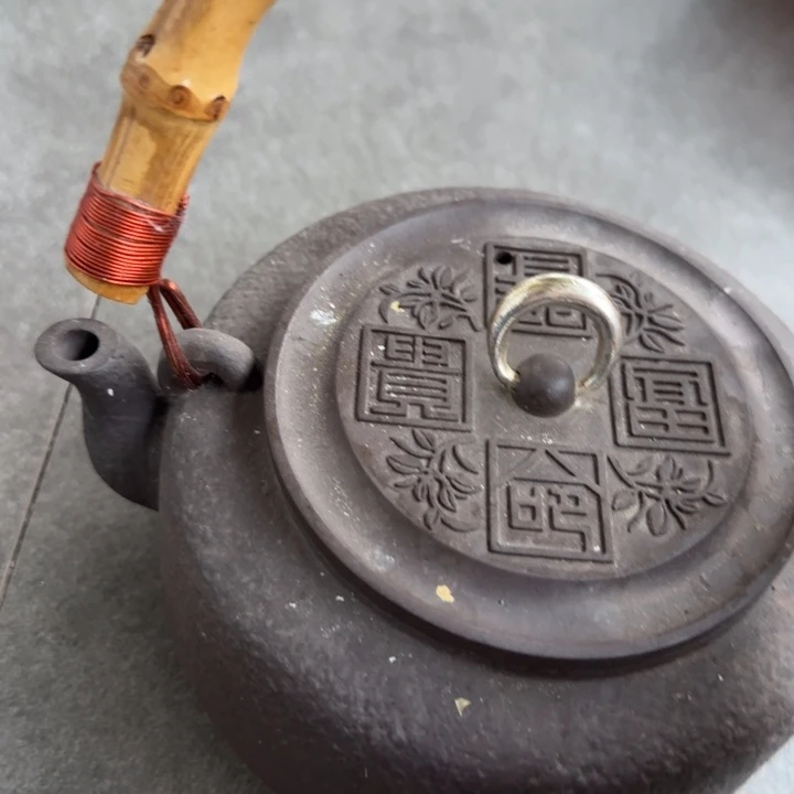 茶杯紫砂密密麻麻