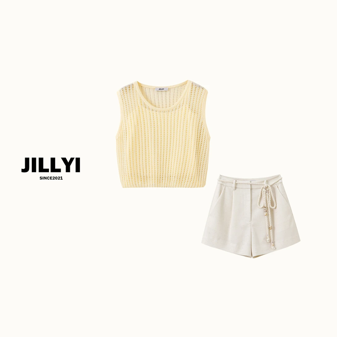 jillyi【奶油土司】+【奶油冰淇淋】浅黄色上衣+奶白色短裤时尚套装