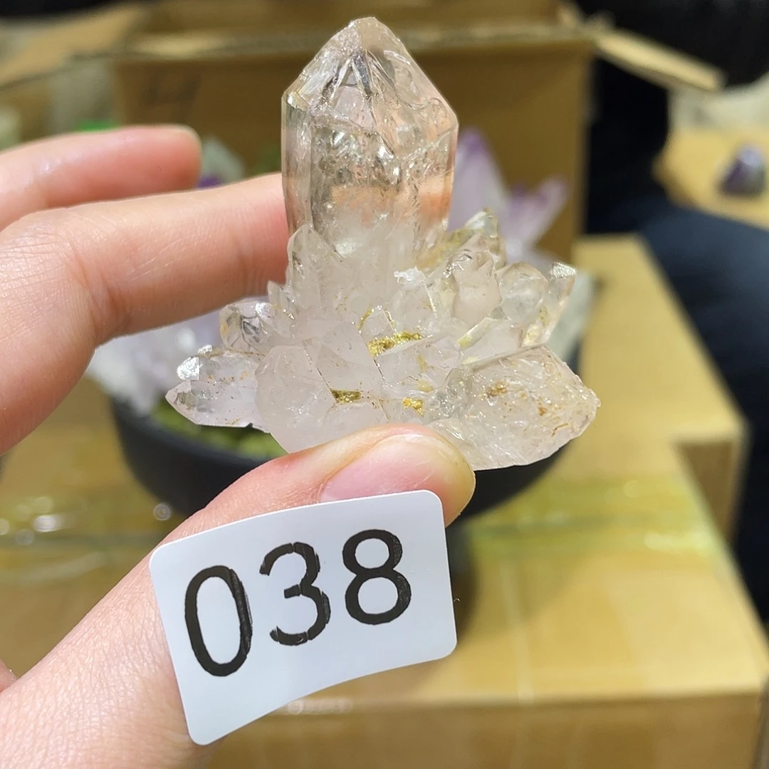 小***瘦珠宝半成品水晶未镶嵌