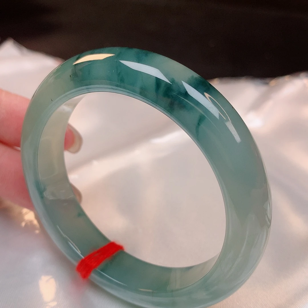 【闪购商品】未镶嵌手镯翡翠52