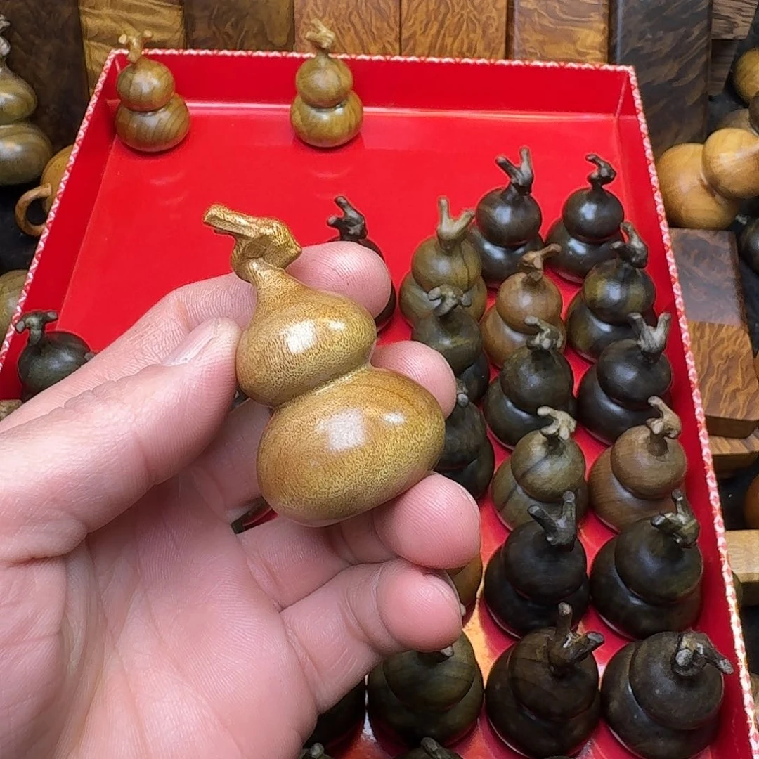 楠木?***意金丝楠木无事牌