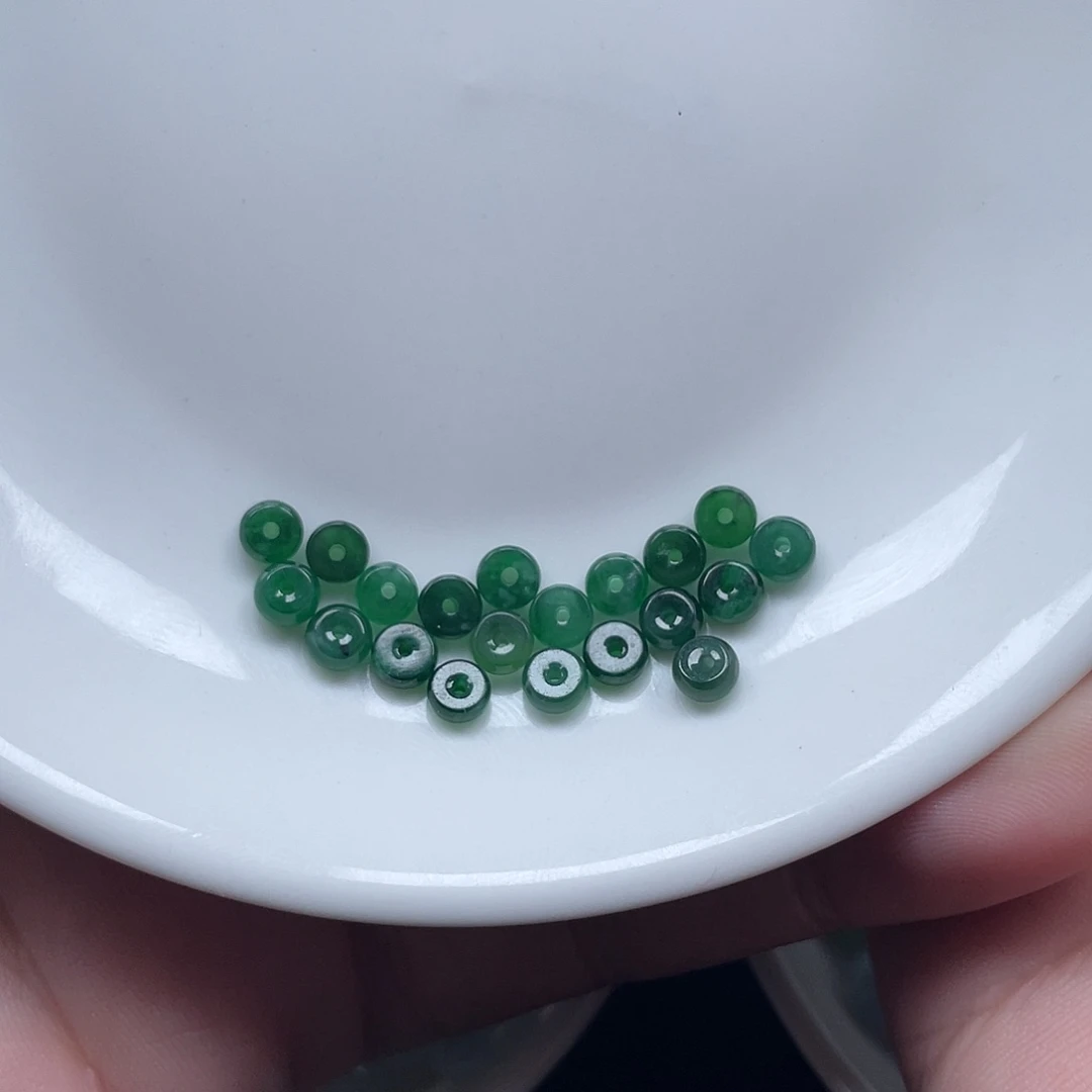 翡翠散珠翡翠算盘珠卡1.8。 20颗