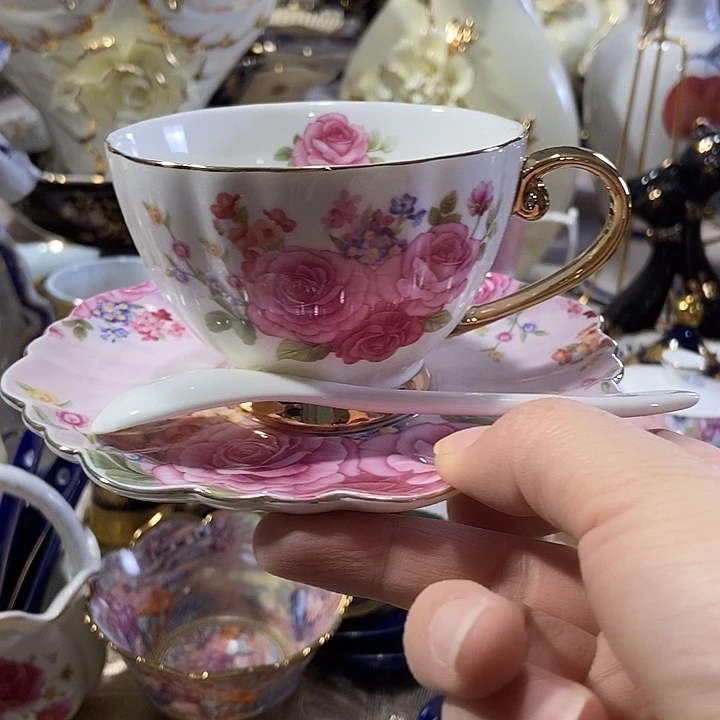 瓷片……………………………………