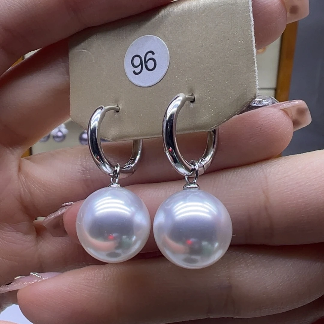 淡水珍珠未镶嵌耳饰