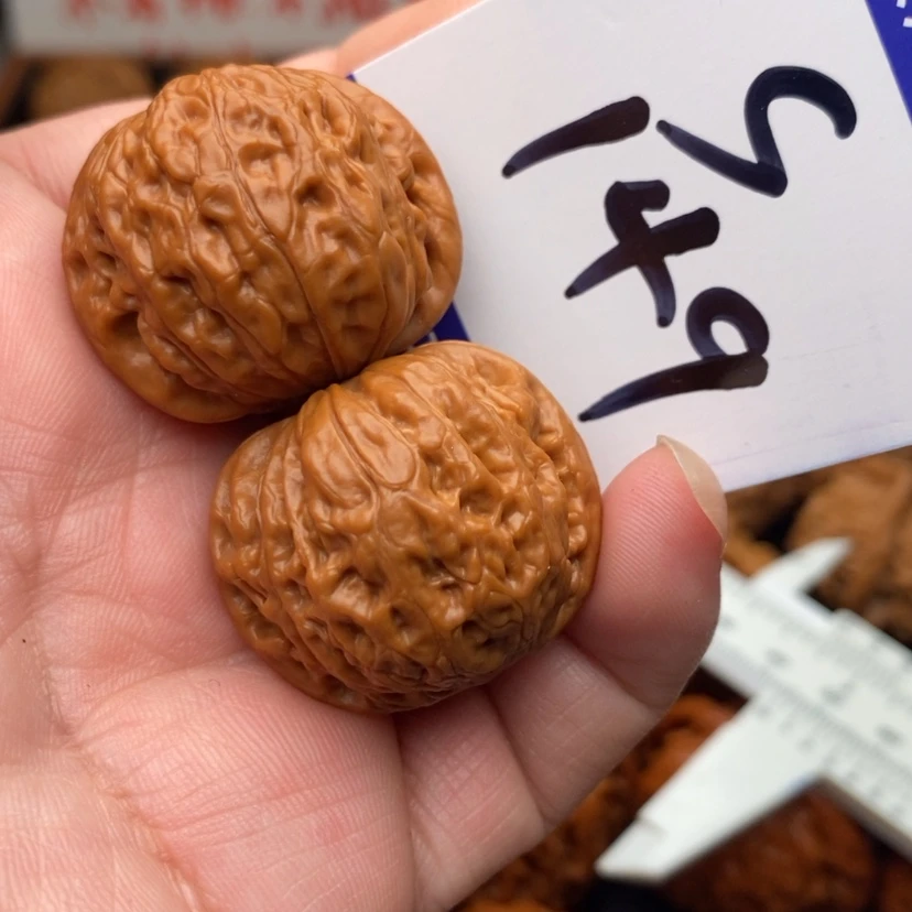 【闪购商品】文玩核桃把件铁锤妹妹31