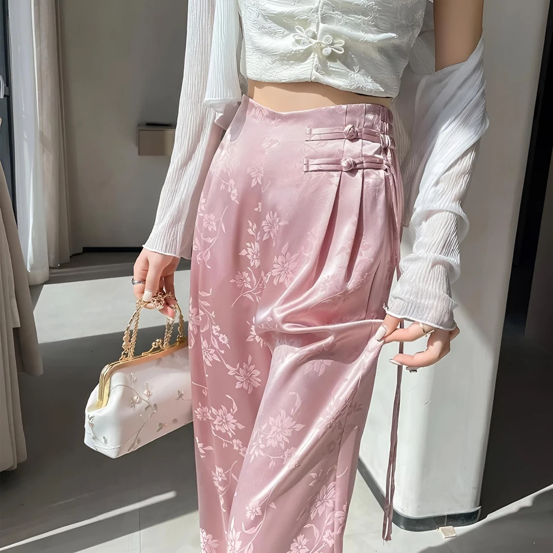 粉色冰丝缎面裤子女2025新款秋季爆款垂感新中式轻国风窄版阔腿裤
