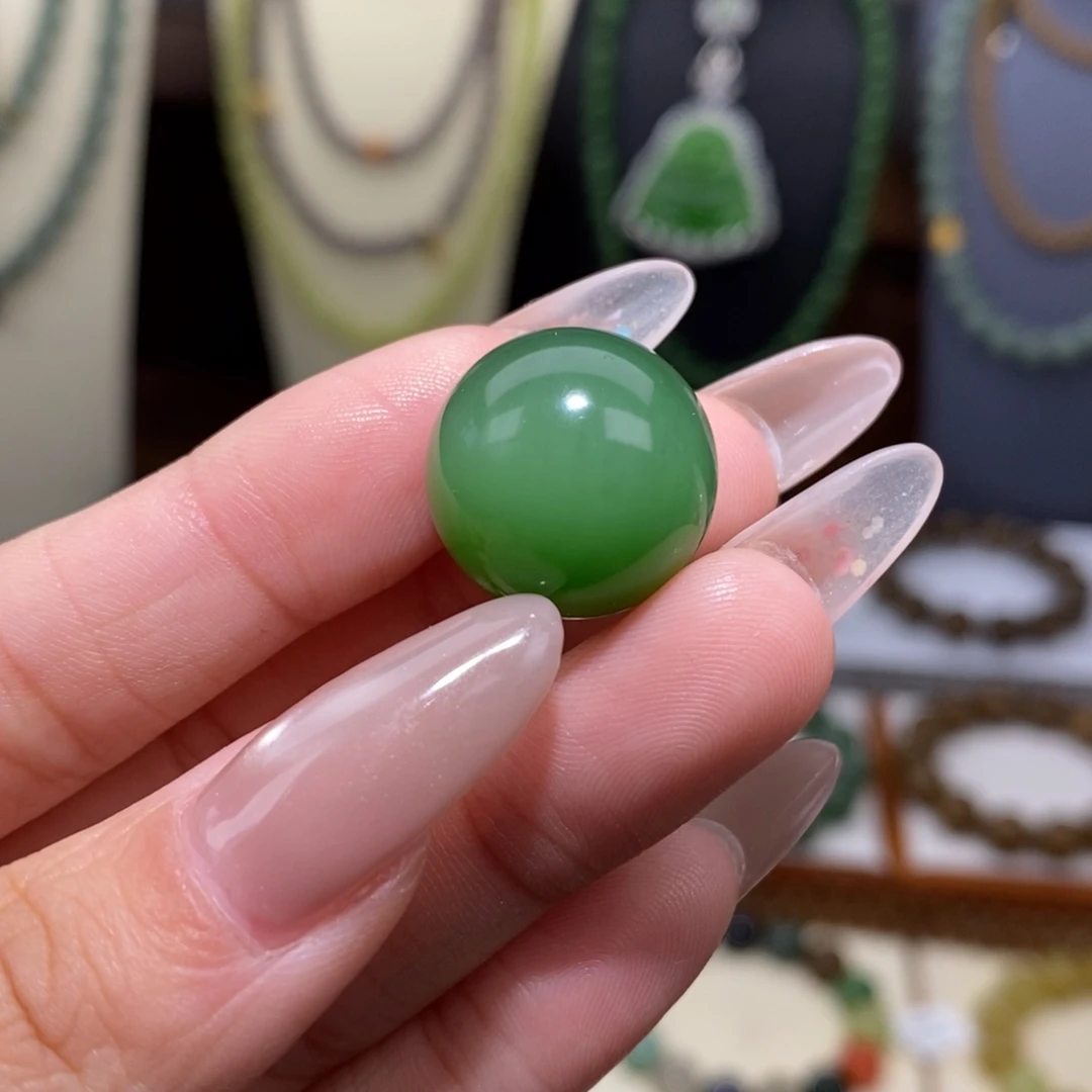 和田玉未镶嵌吊坠(不含链)卡18