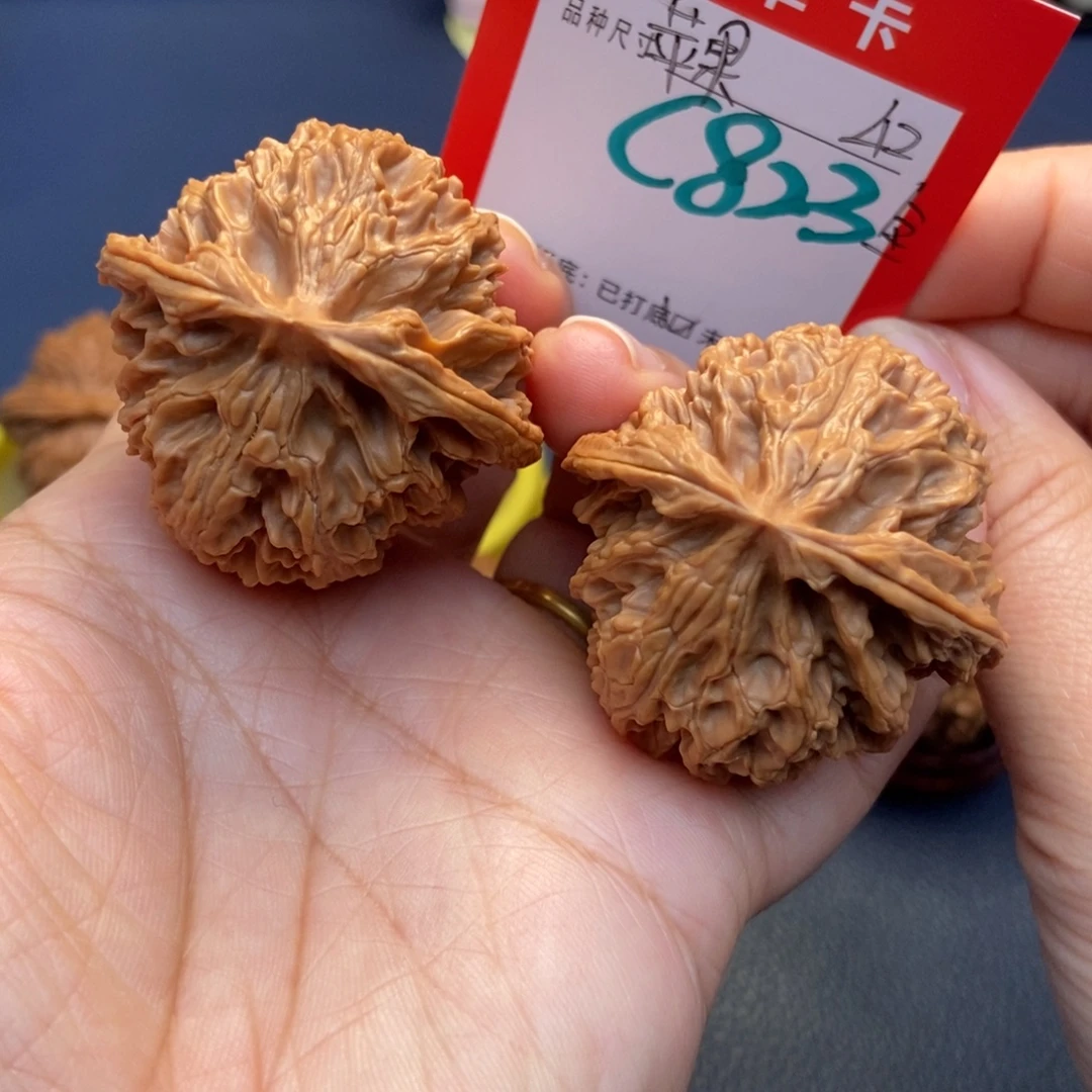 吊坠文玩核桃文玩核桃