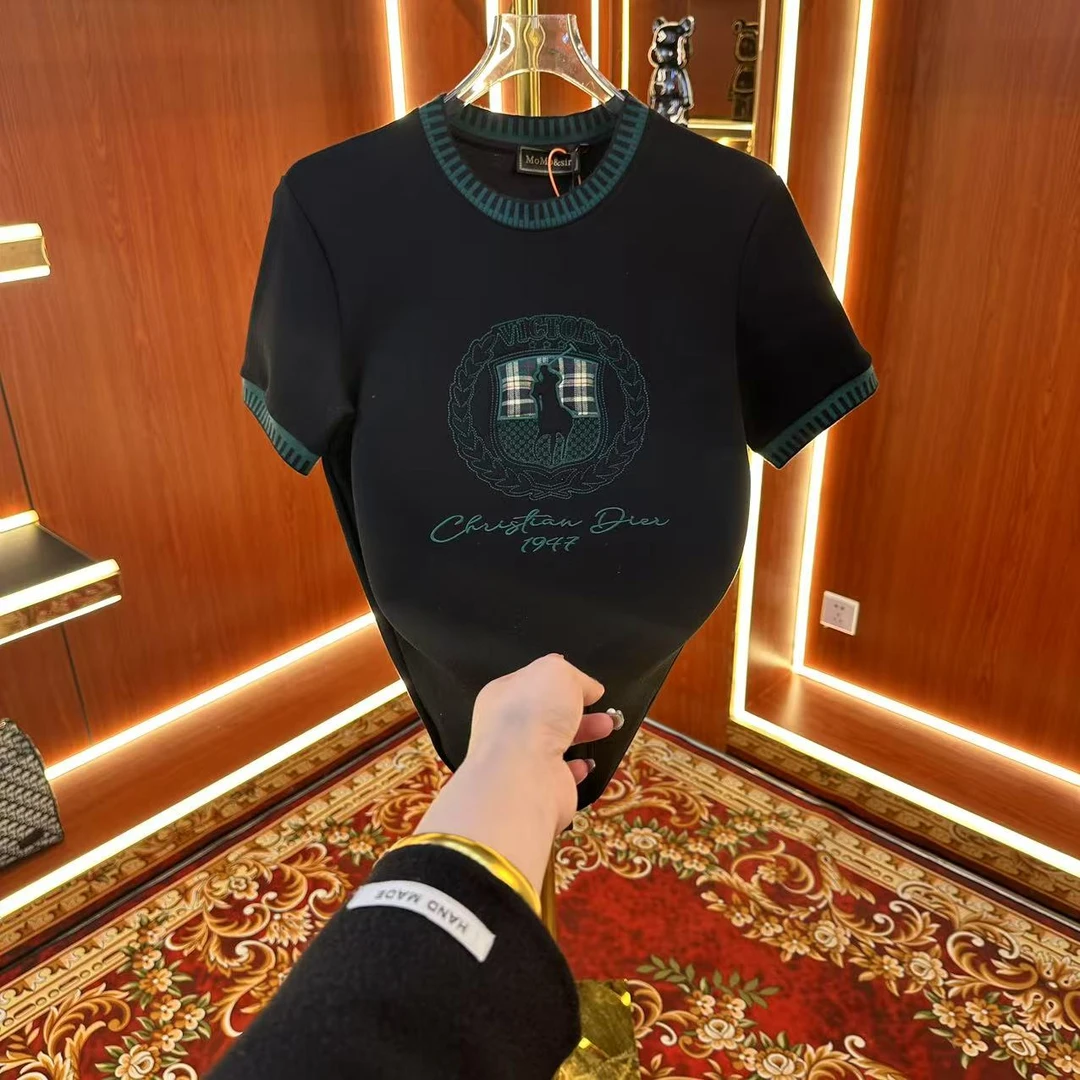 【HK】2025夏季新款圓領男士輕奢百搭半袖修身設計師刺繡9206款