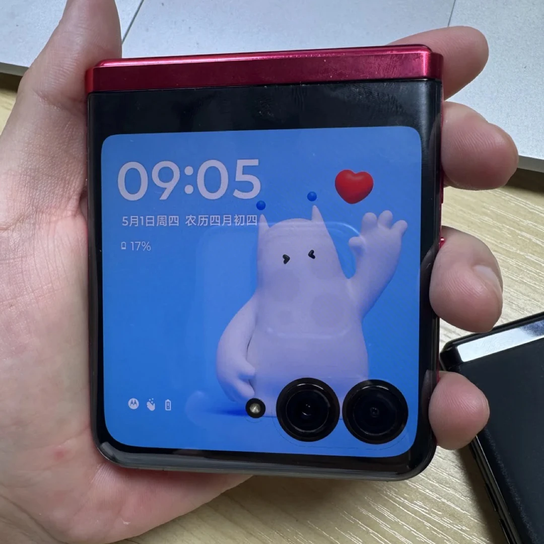 9新 Motorola/摩托罗拉 razr40Ultra折叠经典手机单卡国行大外屏