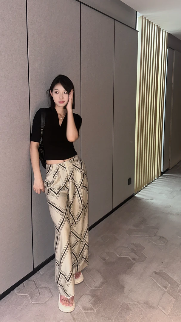 【Glozzzz】图腾 老钱风凉感松弛感印花垂感宽松女裤880425-1