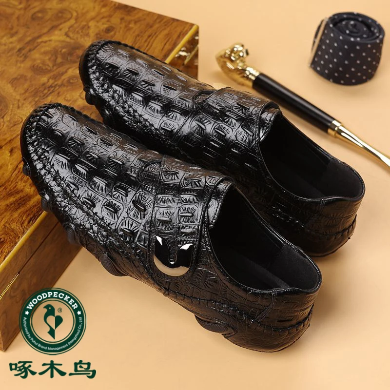 啄木鸟男鞋韩版豆豆鞋透气软底百搭鳄鱼纹潮鞋男士休闲皮鞋