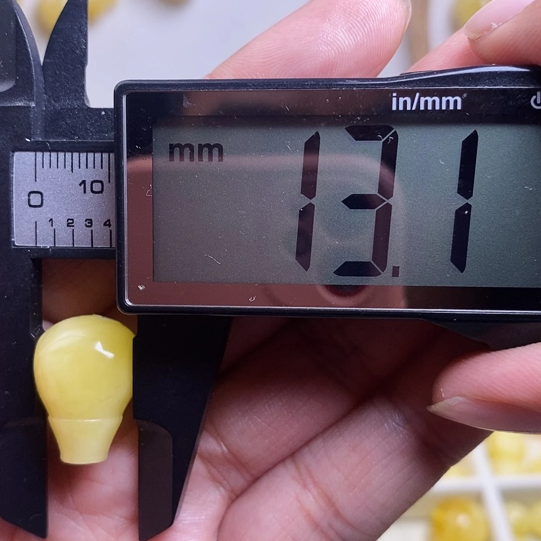 裸石琥珀未镶嵌蜜蜡三通