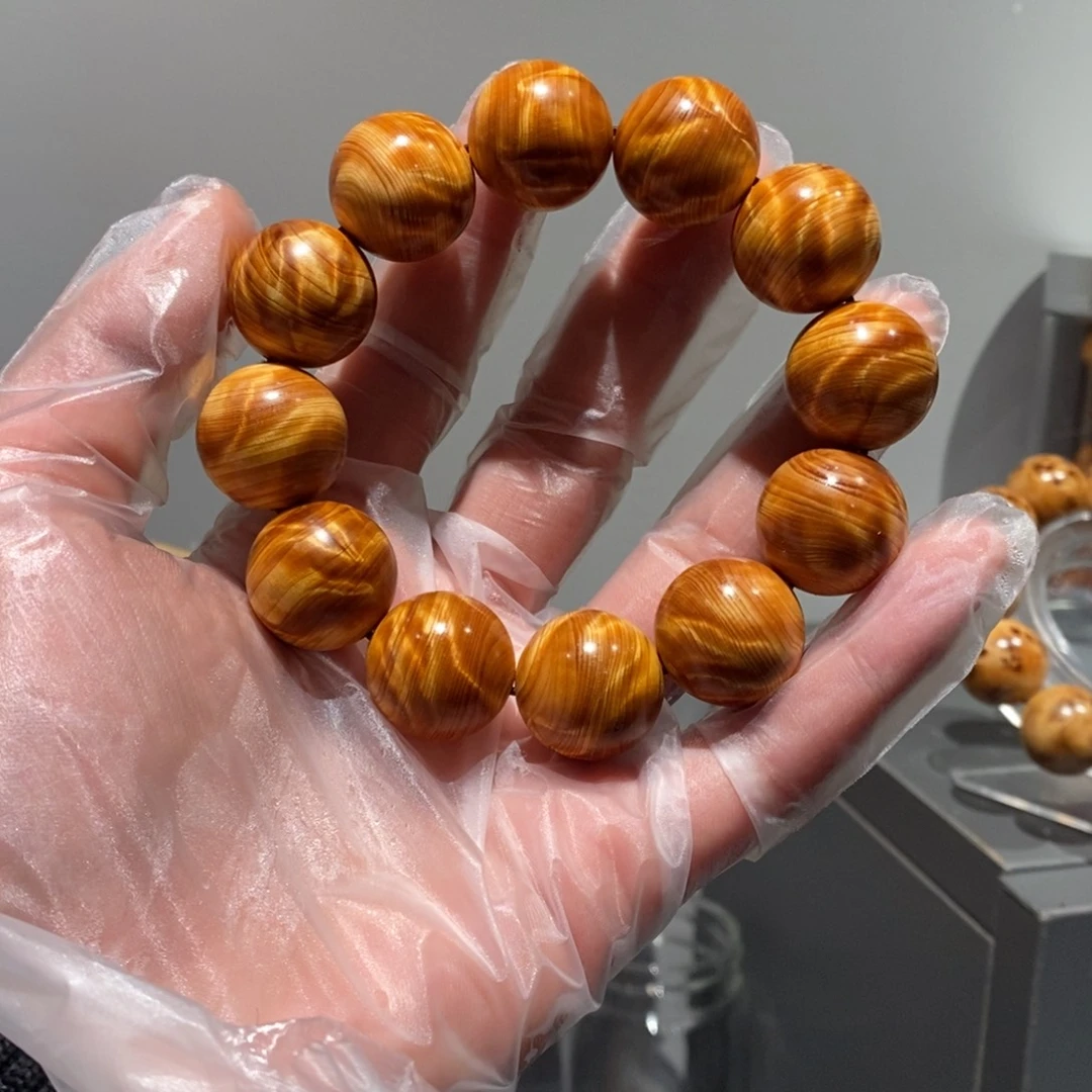 一***顺柏木（崖柏）2.0龙胆闪电