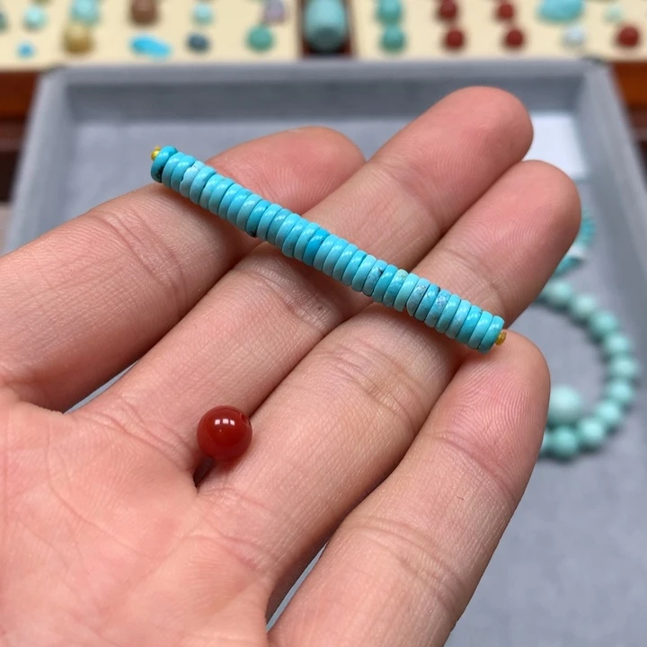 南红玛瑙配饰未镶嵌