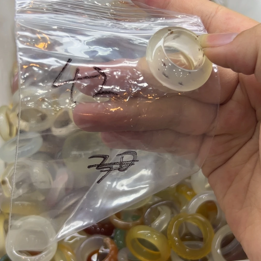 玛瑙/玉髓戒指合金42港15