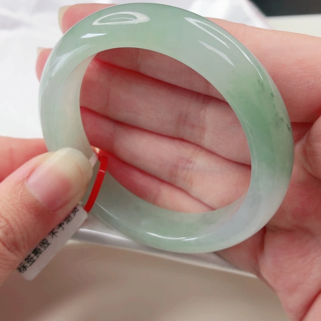 翡翠未镶嵌手镯50.8圈x580