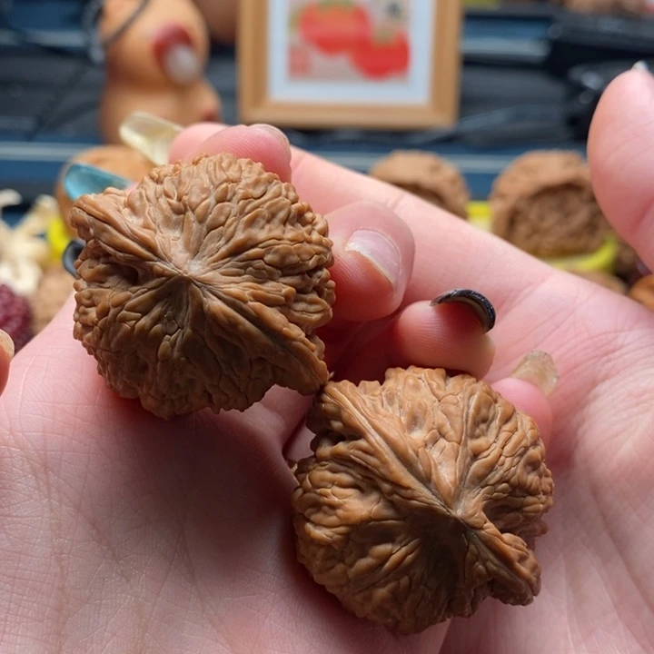 文玩核桃吊坠42磨盘