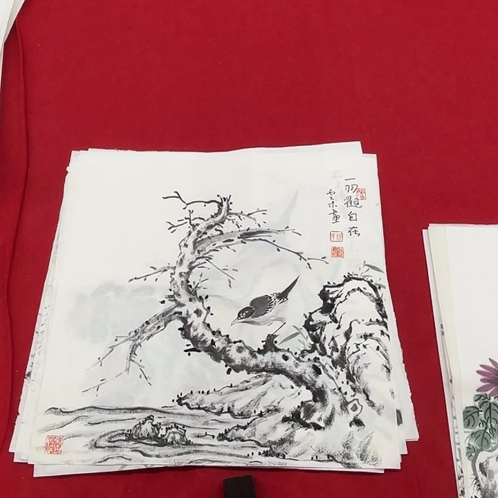 国画花鸟等图案为一体