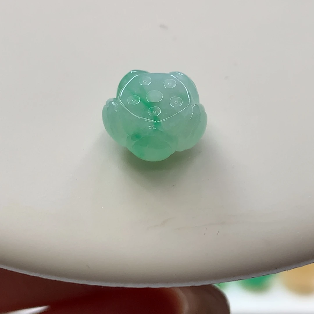 定制翡翠未镶嵌毛货抛光定制 飘阳绿 莲花珠