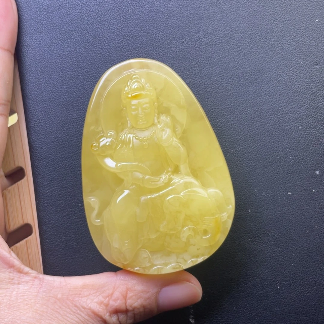 凯***博琥珀未镶嵌颈饰天然的琥珀蜜蜡