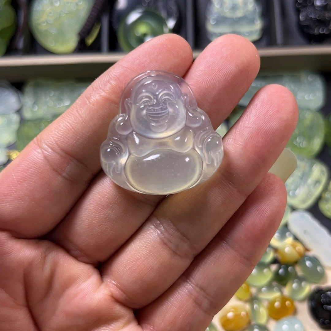 未镶嵌蛇纹石玉颈饰