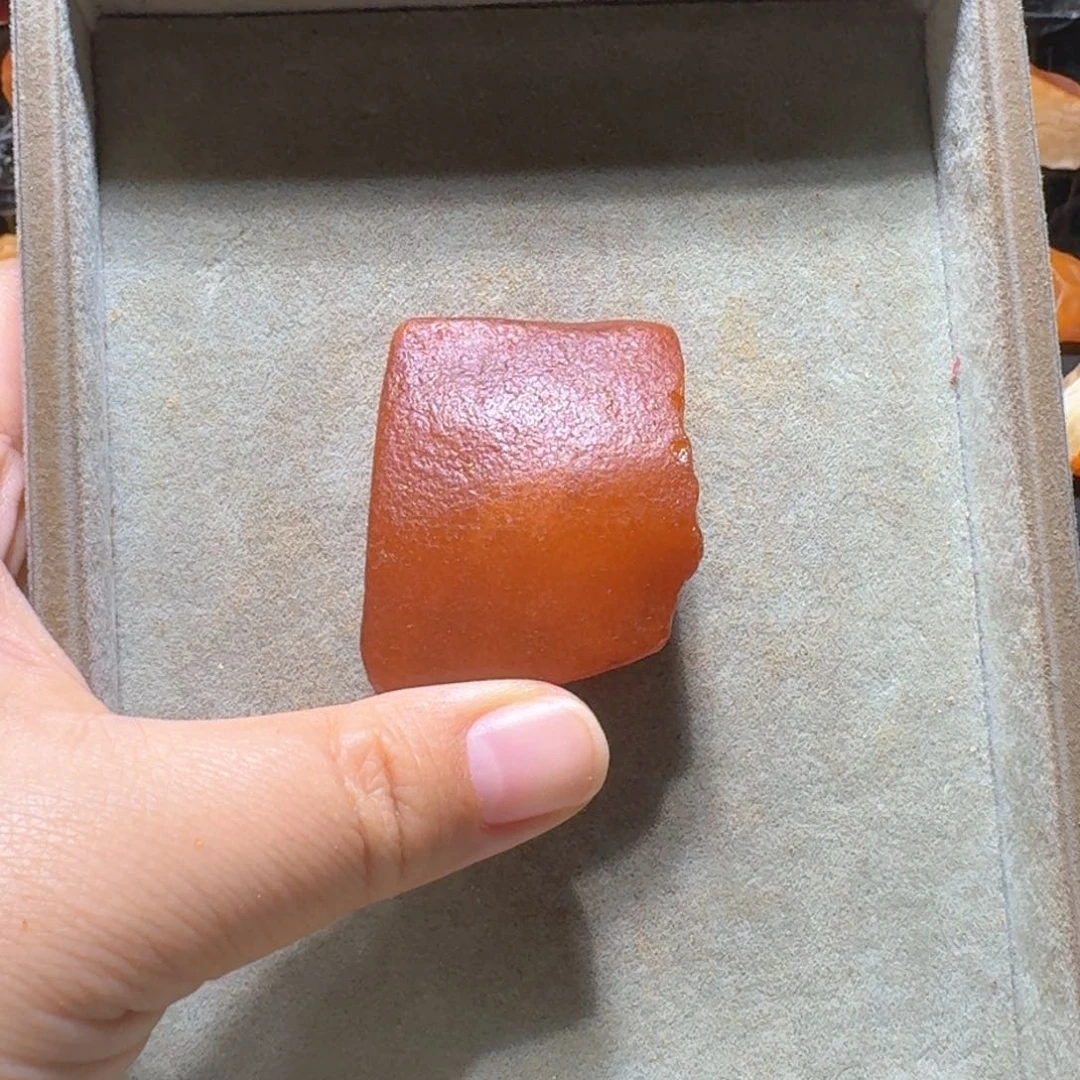 未镶嵌定制琥珀定制