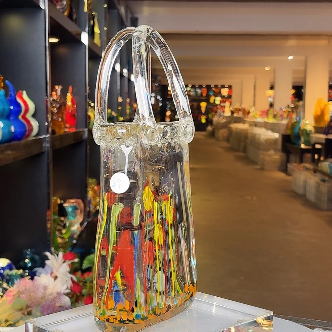 琉璃手工艺品琉璃岛是个什么