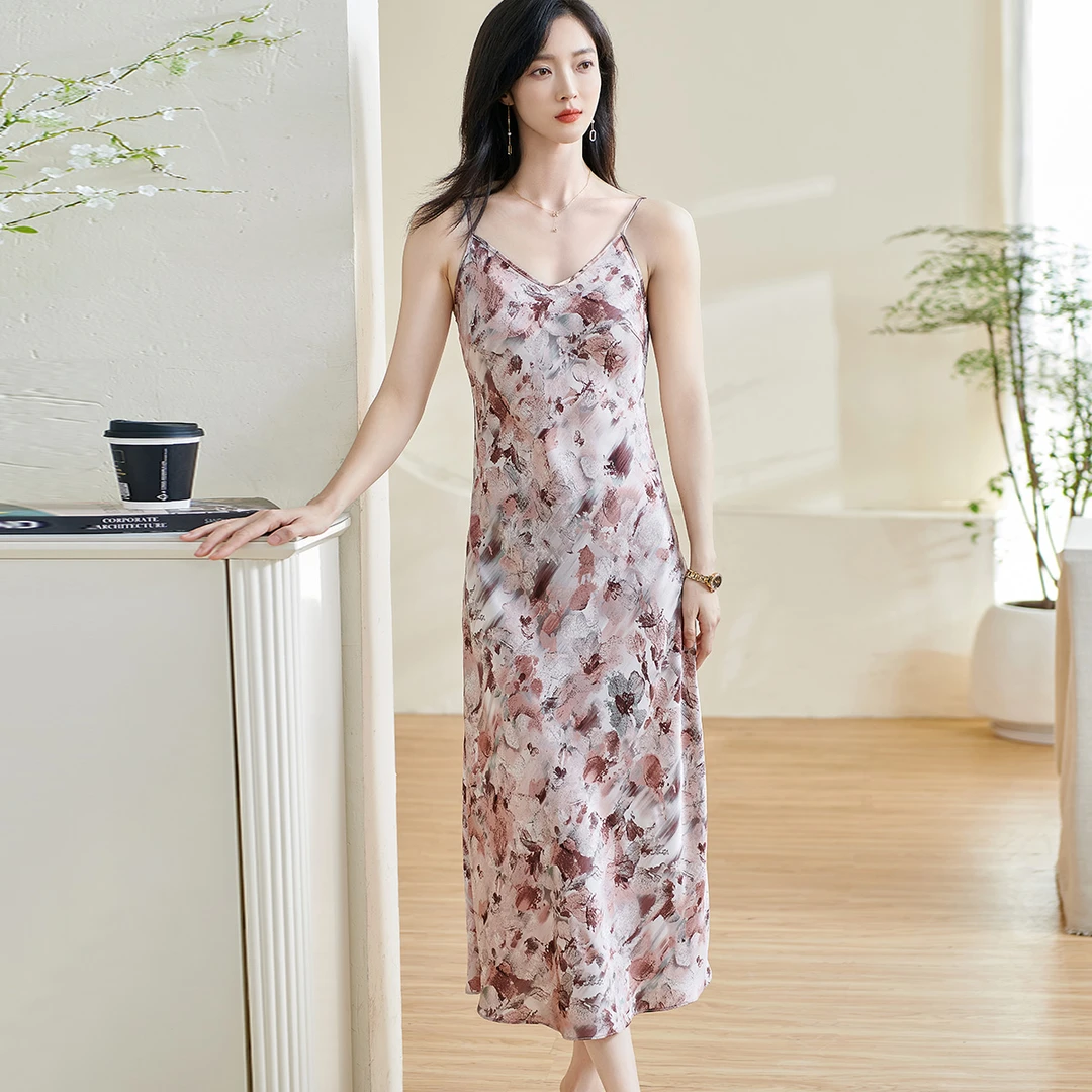 【糖糖严选】2024早秋碎花气质吊带时尚中长款连衣裙5M24BL1090