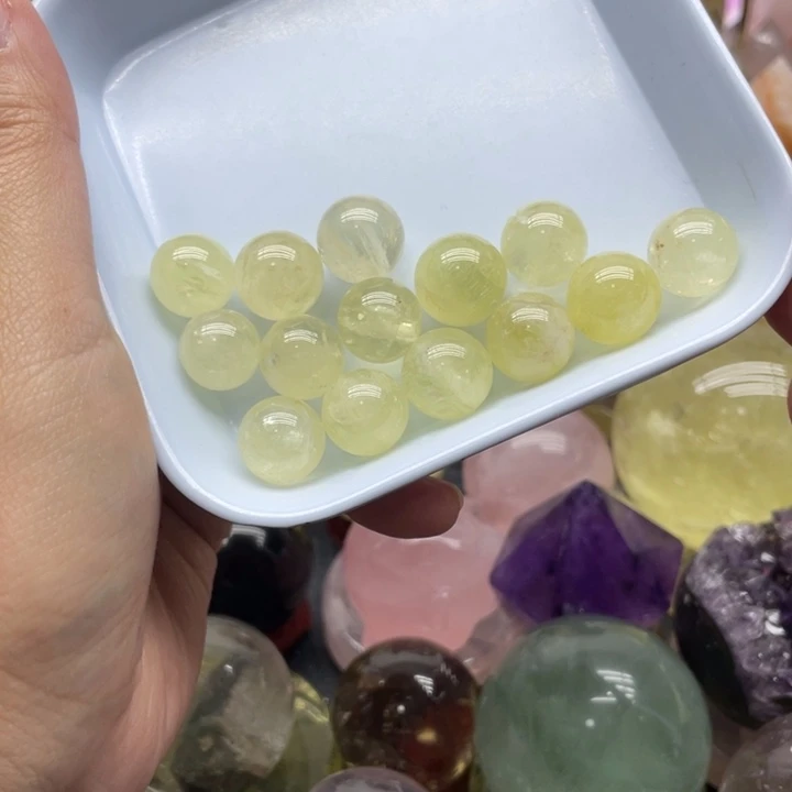 水晶未镶嵌珠宝半成品81