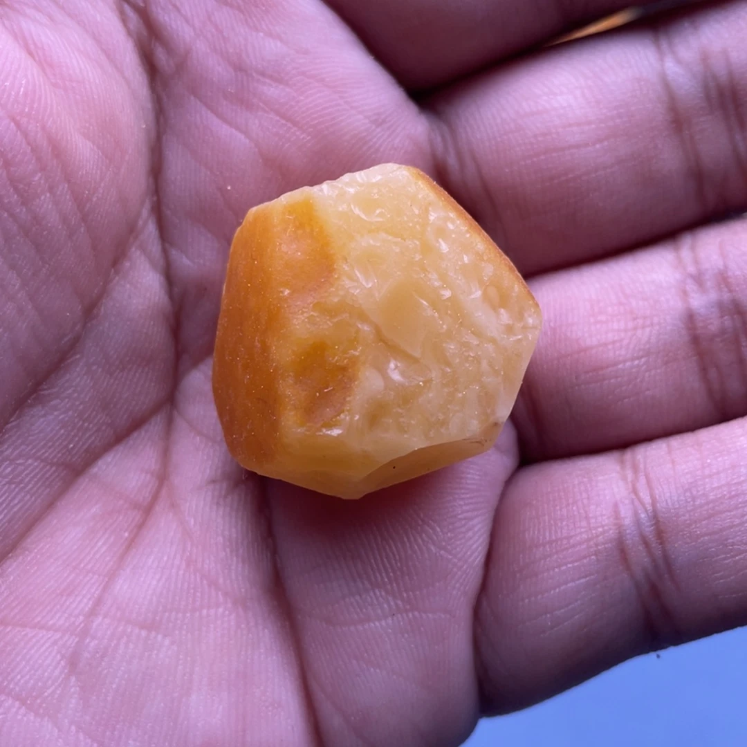 定制琥珀未镶嵌蜜蜡定制