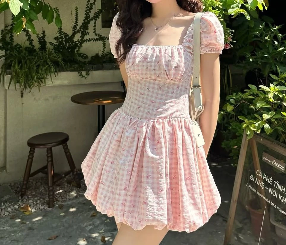 【201-300】茉语女装辣妹修身包臀裙显瘦气质碎花夏季少女连衣裙