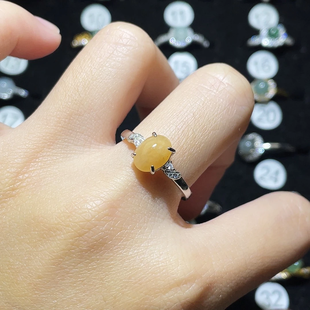 翡翠未镶嵌戒指戒指