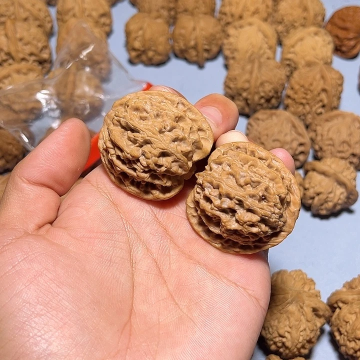 文玩核桃把件i****t38+不到39苹果园