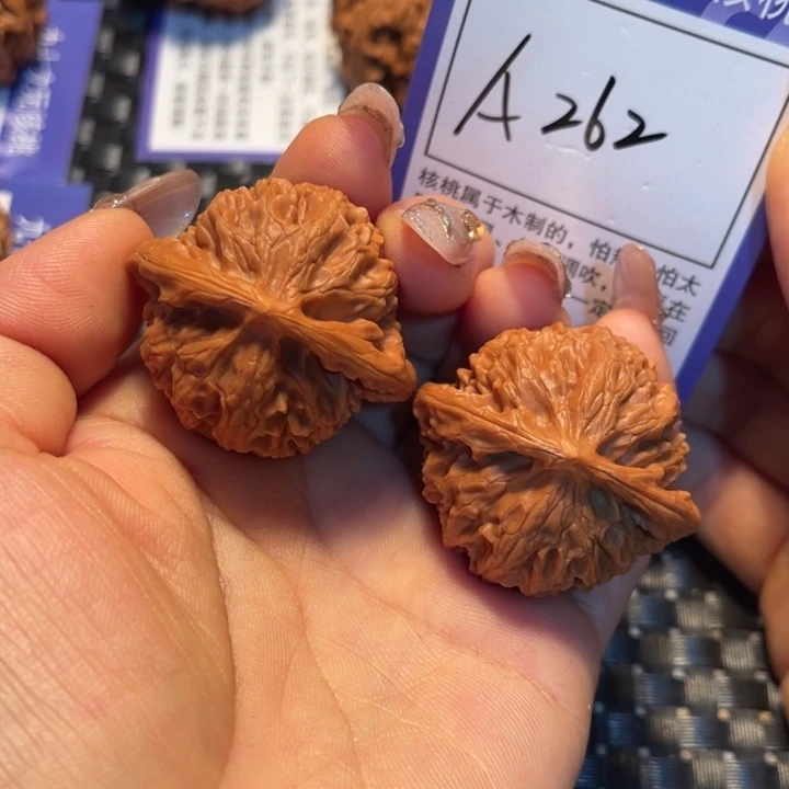 把件文玩核桃40宫灯A262