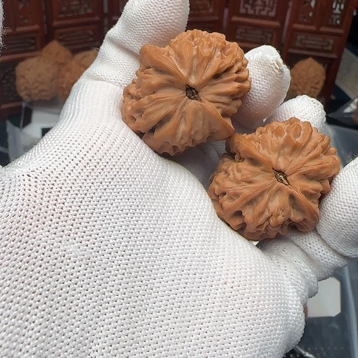 方***强桃核把件太行龙纹34尺福利