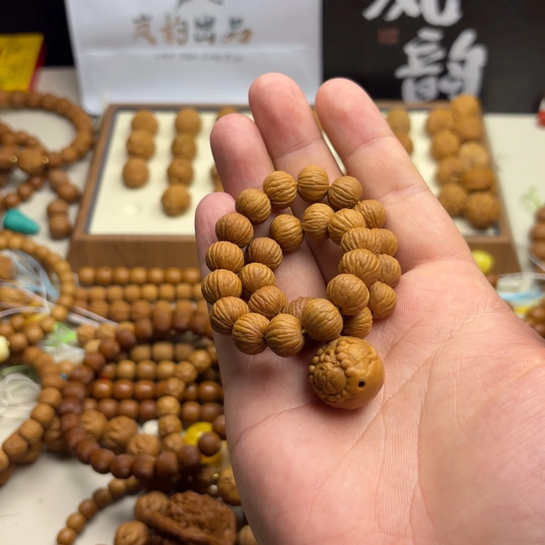 豹***气吊坠猴头核桃风雨