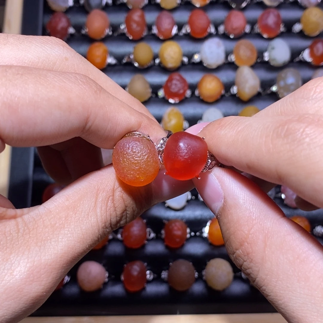 J***N玛瑙/玉髓合金戒指