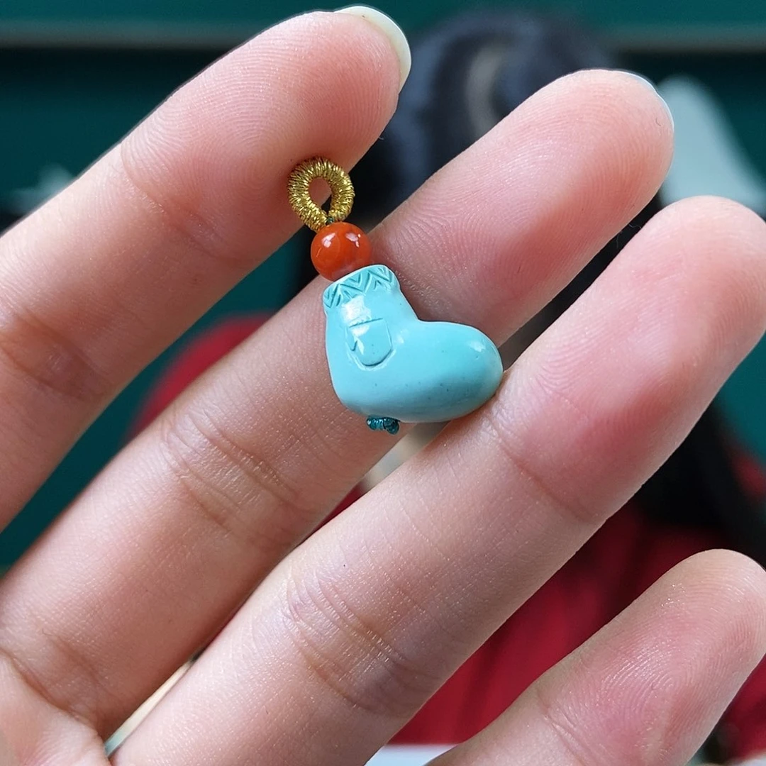 未镶嵌绿松石珠宝奇石