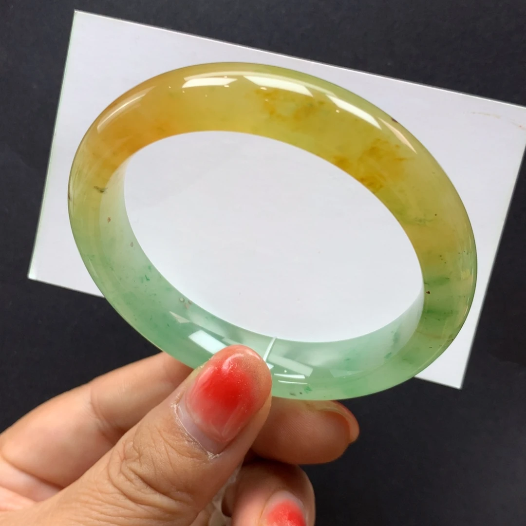 石英质玉未镶嵌手镯