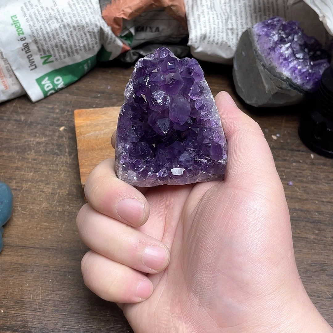 紫晶大型摆件（非配饰）未镶嵌