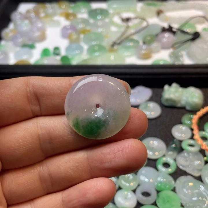 翡翠未镶嵌吊坠(不含链)平安扣