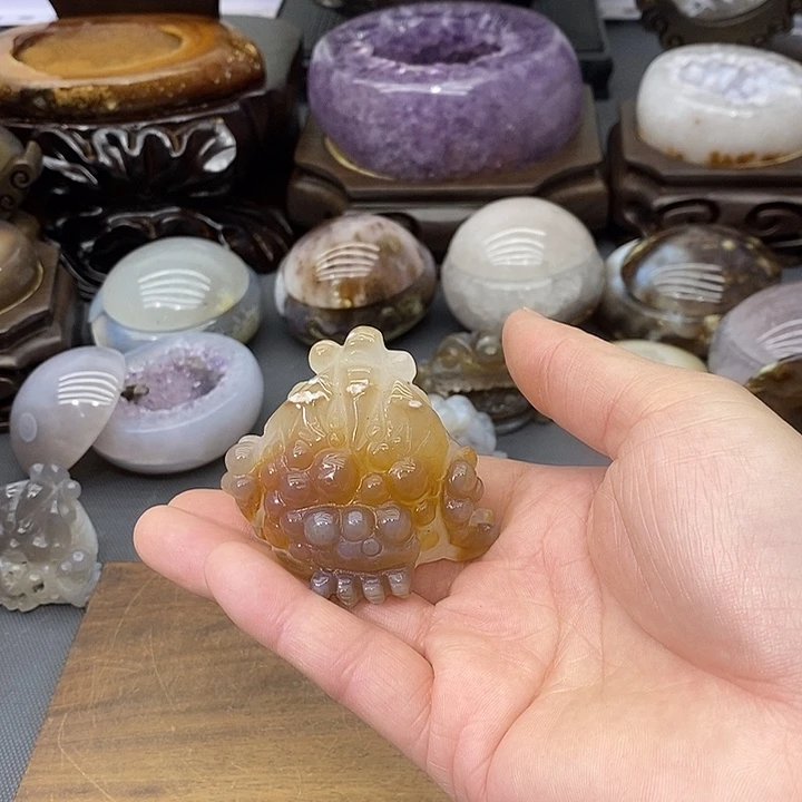 未镶嵌紫晶摆件金蟾