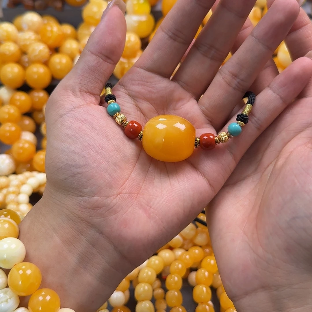 蜜蜡未镶嵌珠宝奇石