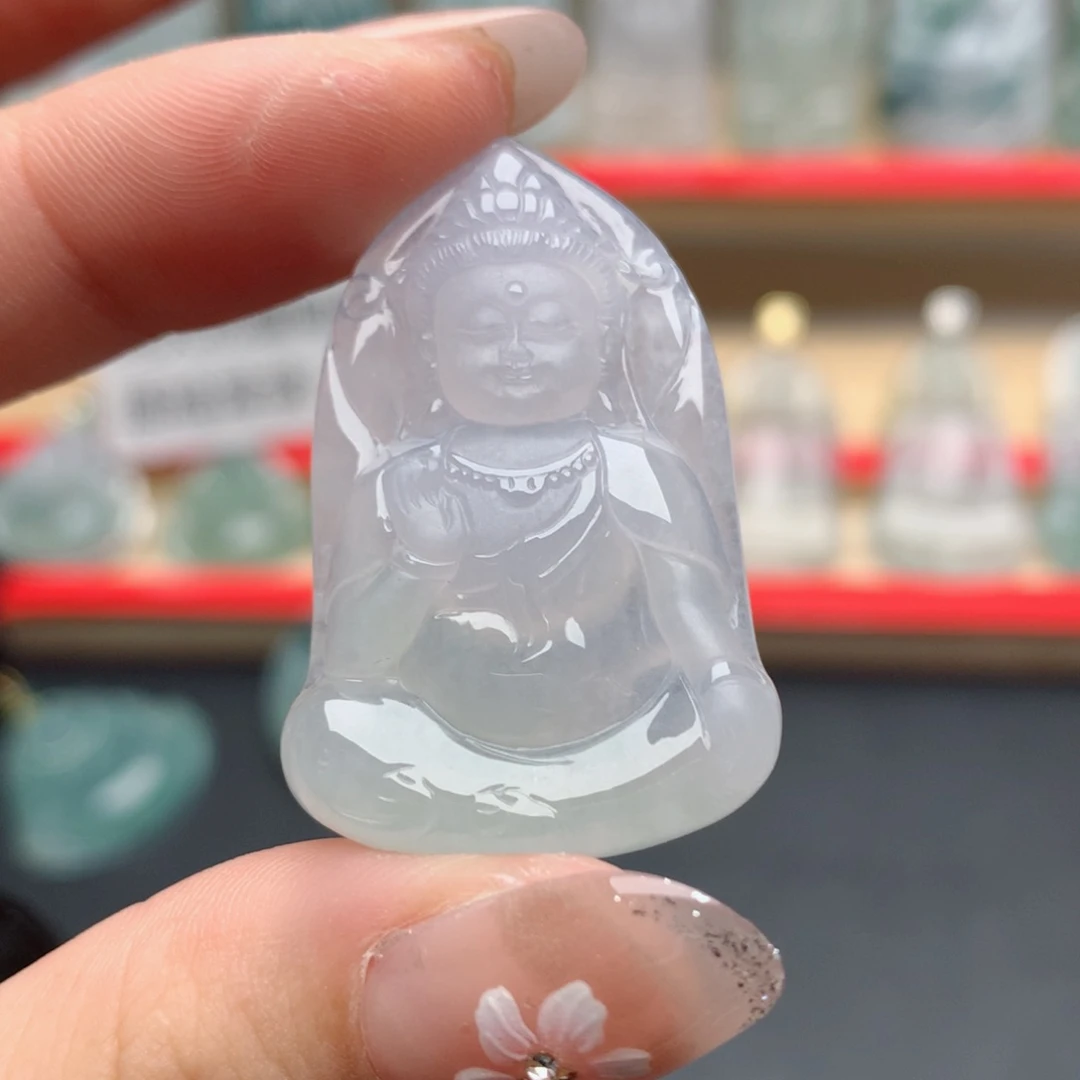 翡翠未镶嵌颈饰观音