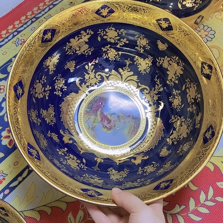 瓷片微瑕………………………………35厘米