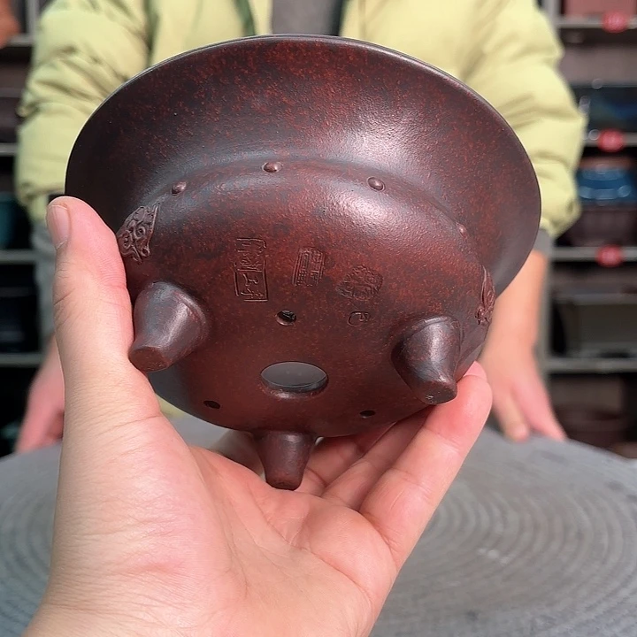 紫砂花盆紫砂的味道很好